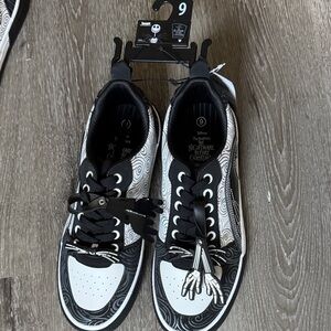 Disney Women's Black and White Sneakers